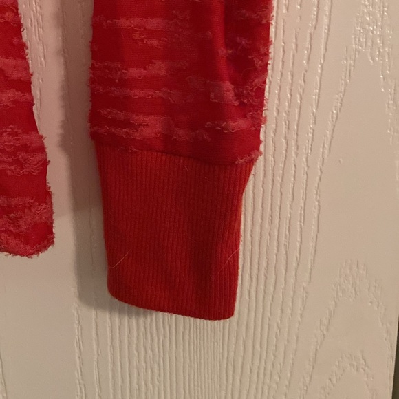 BKE size L red burnout long sleeve shirt - Picture 2 of 5